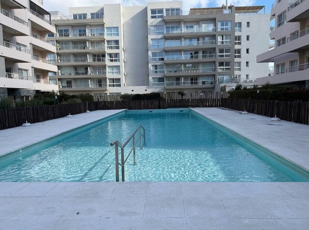 Apartment for sale and for annual rent. Two bedrooms. Antares. Nordelta