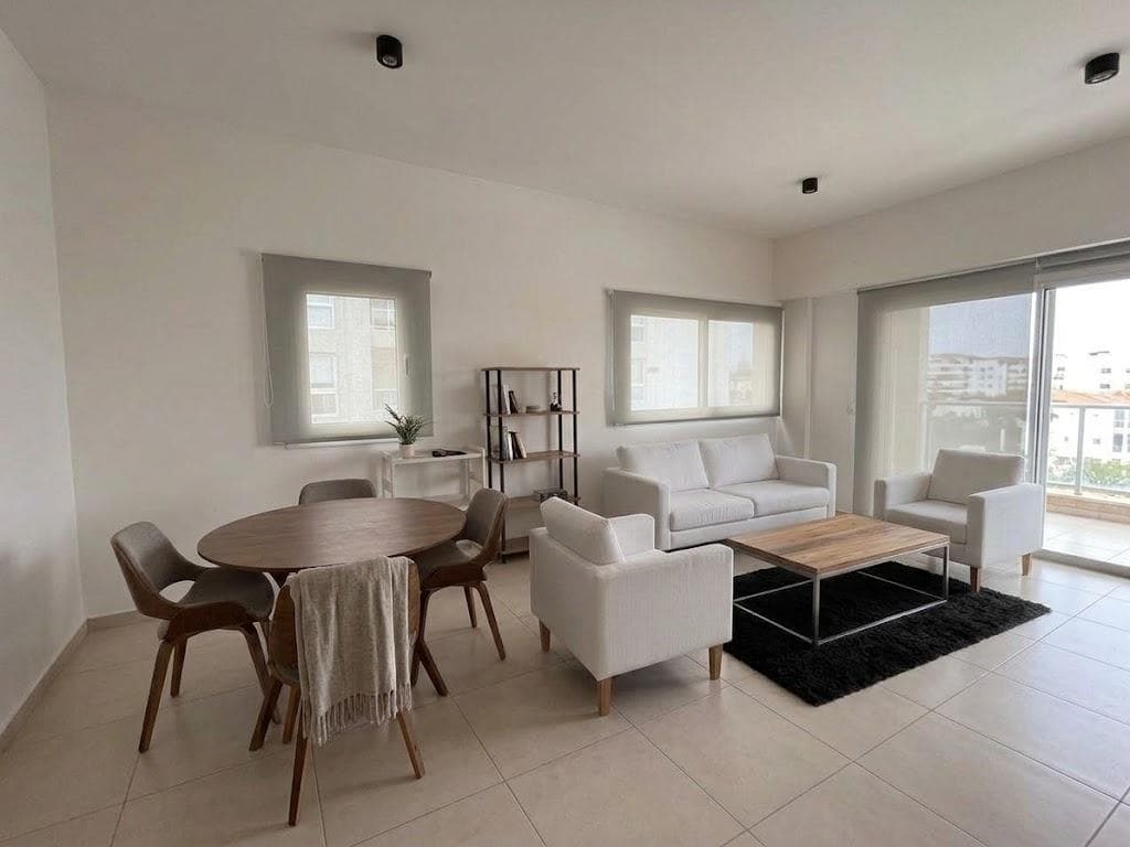 Apartment for sale and for annual rent. Two bedrooms. Antares. Nordelta