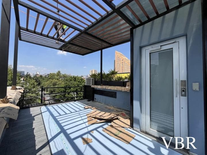 FURNISHED Townhouse with a Roof Garden for Rent in Polanco