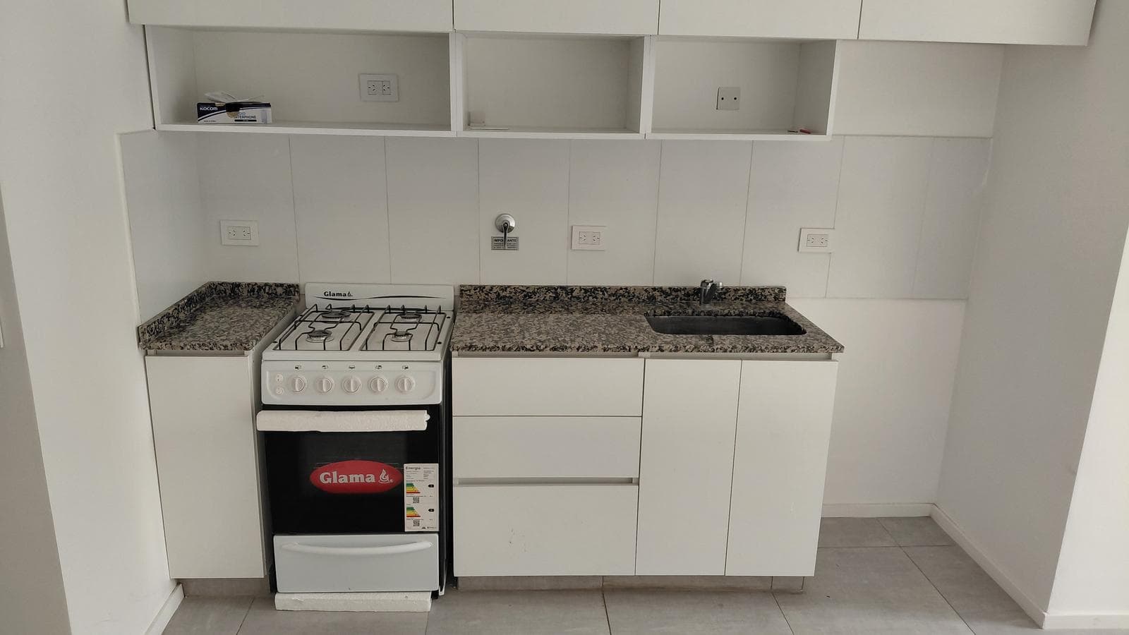 Apartment | For Sale | Flores | Studio | Terrace