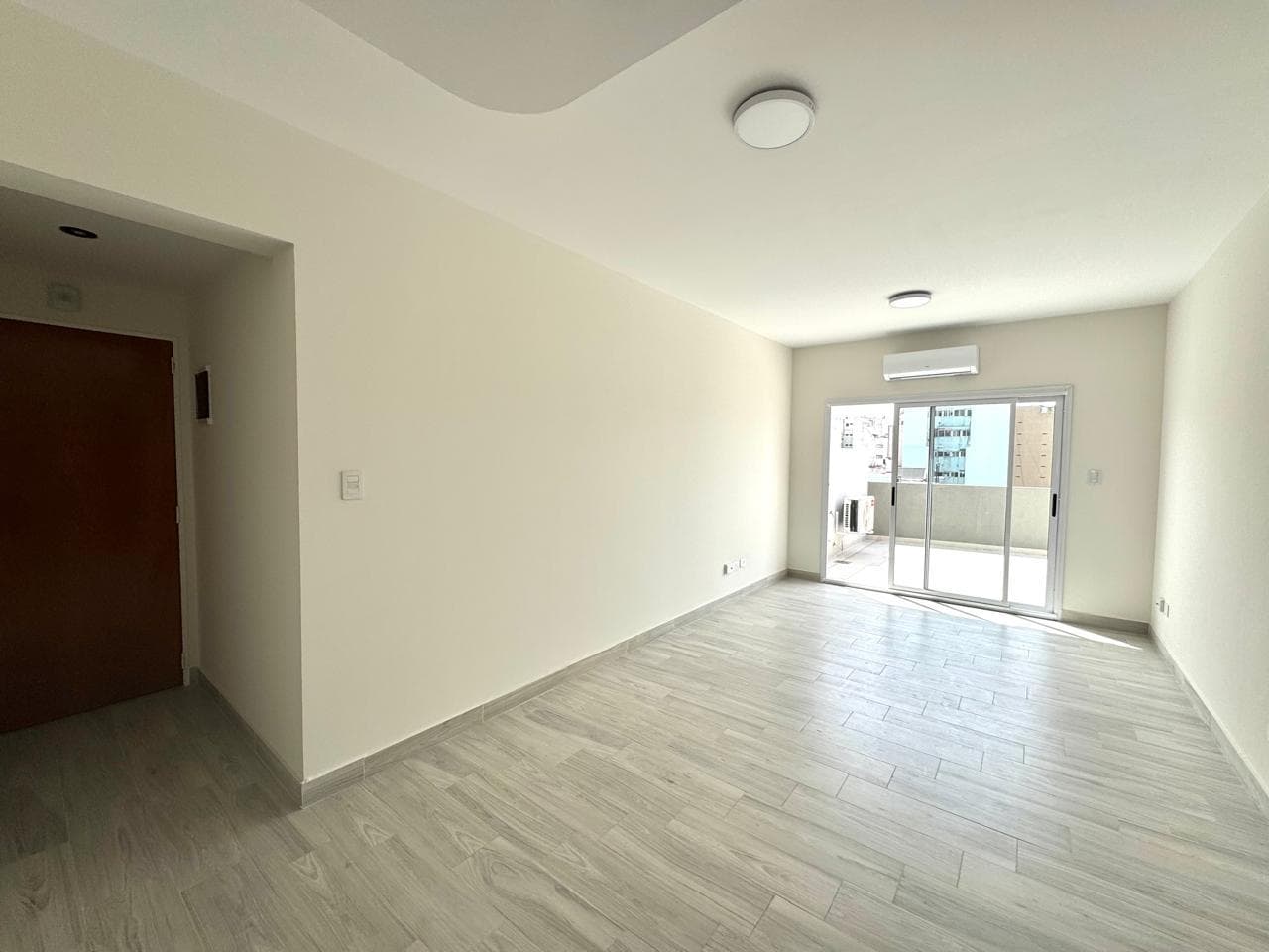 2-Bedroom Apartment for Rent in Monserrat