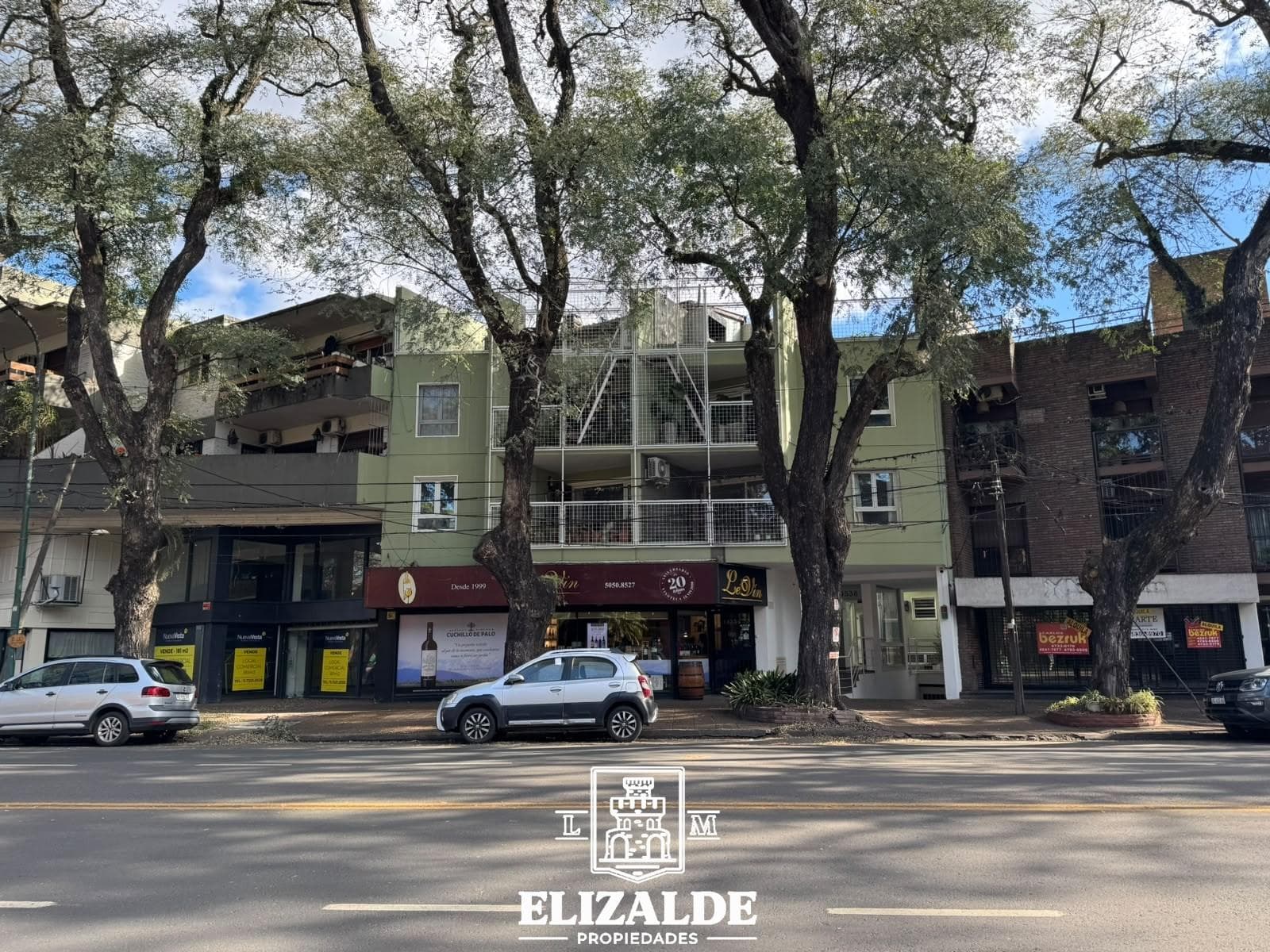Av. del Libertador and Gral. Pueyrredon - 3-room apartment with garage for rent - Immaculate - Acassuso