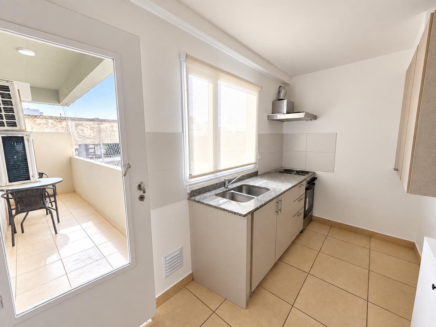 2-ROOM APARTMENT FOR SALE WITH BALCONY IN PARQUE CHAS