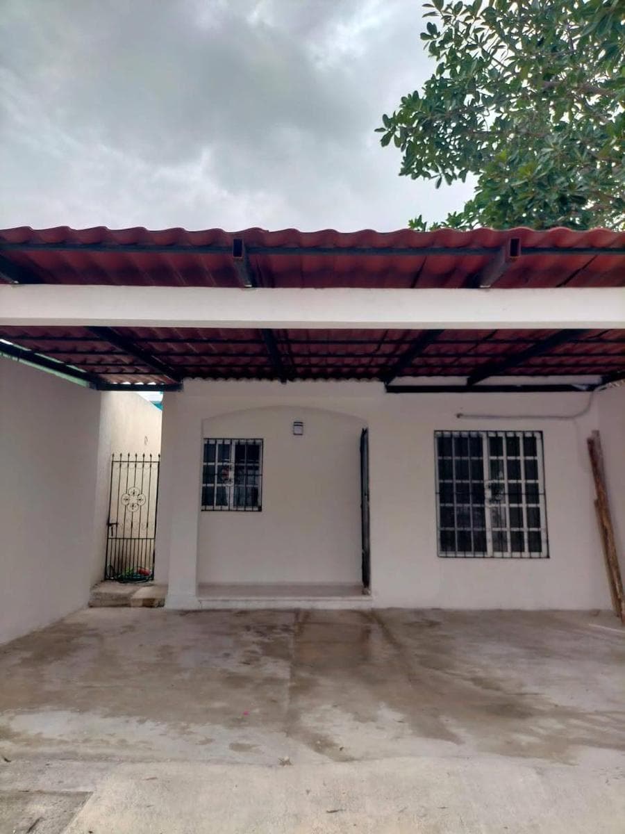 HOUSE FOR RENT IN GRAN SANTA FE 1, SOUTHERN CANCUN