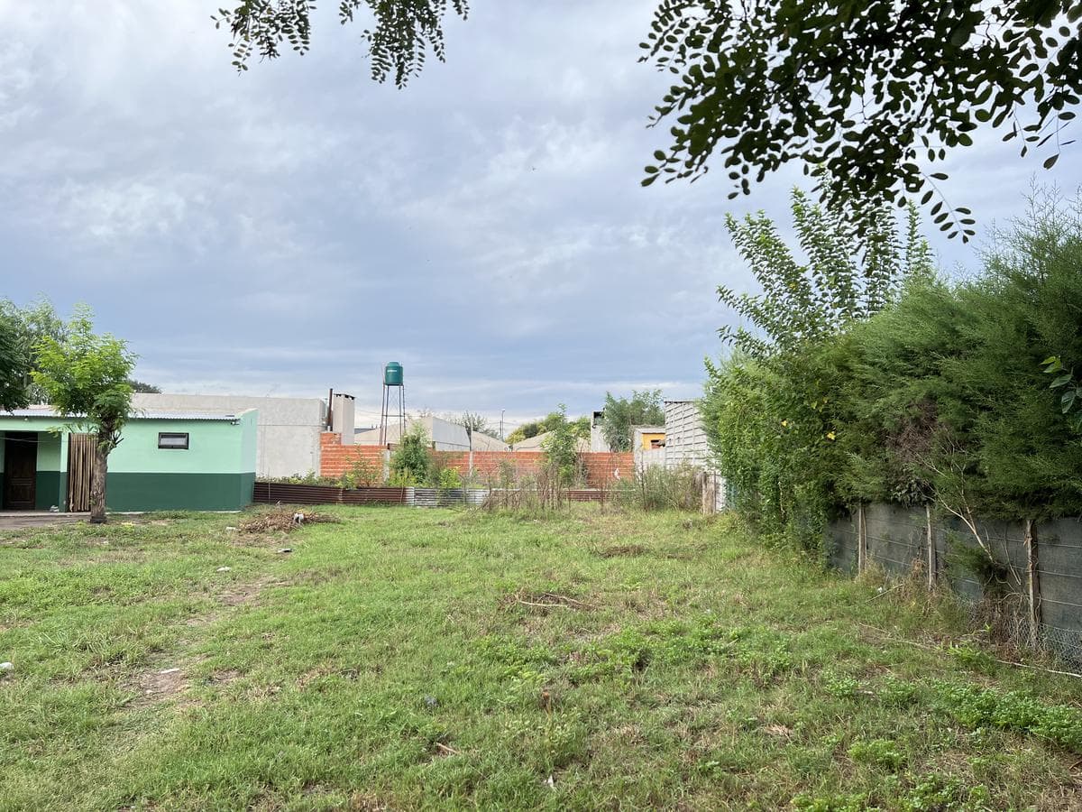 Land for Sale in Roque Pérez, 532 m²