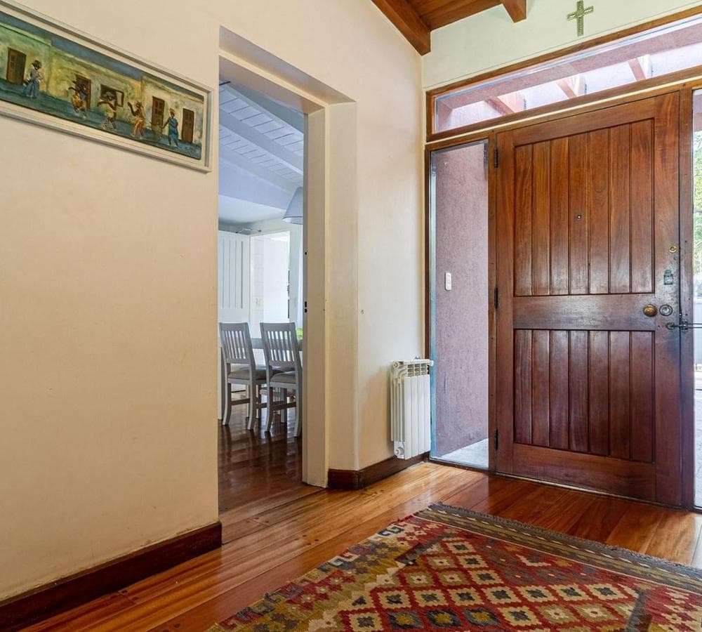 Spectacular House for Sale in Lomas Jockey - San Isidro