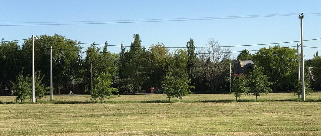 Land - Soccer - Tennis - Plaza - Natural gas