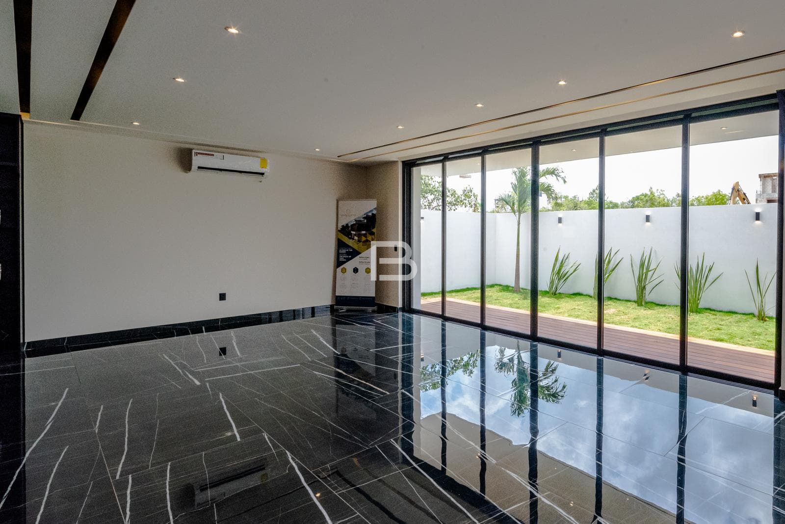 House for Sale on Via Cumbres