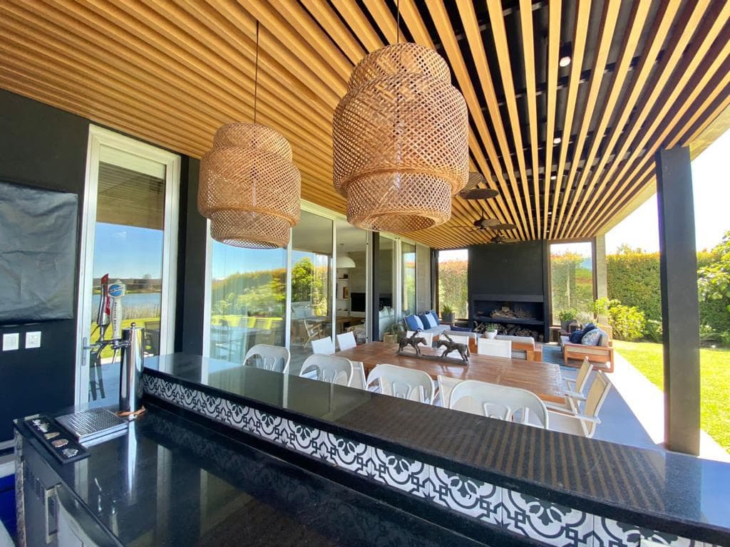 Modern House for Sale on the Water in the Barbarita Gated Community