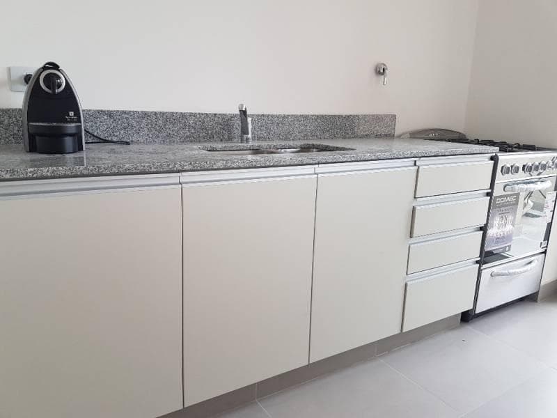 Brand-new 1- or 2-bedroom apartment - SUITABLE FOR PROFESSIONAL USE - Caamaño