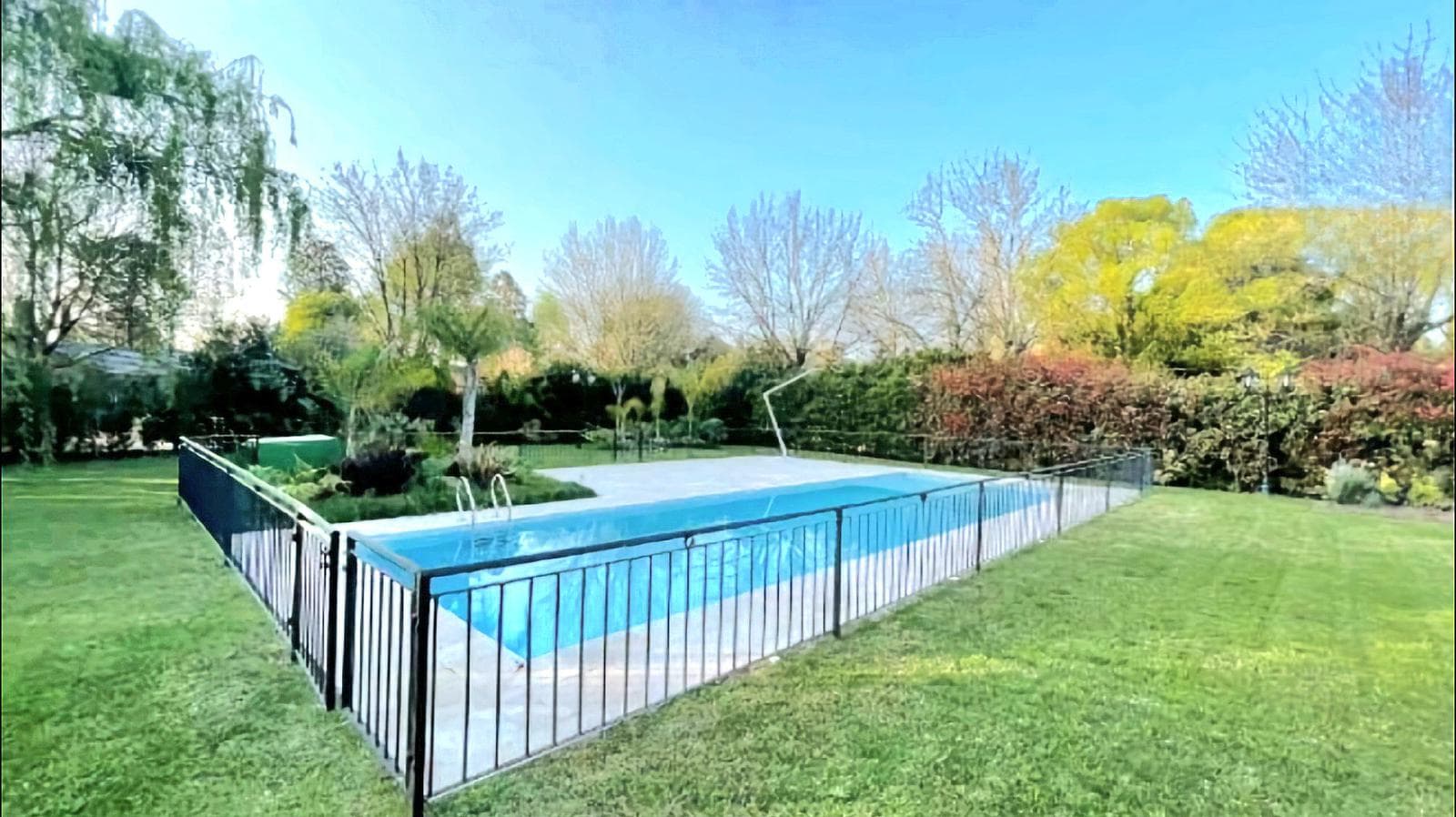House in Carmel C. C. Pilar—FINANCED!!!