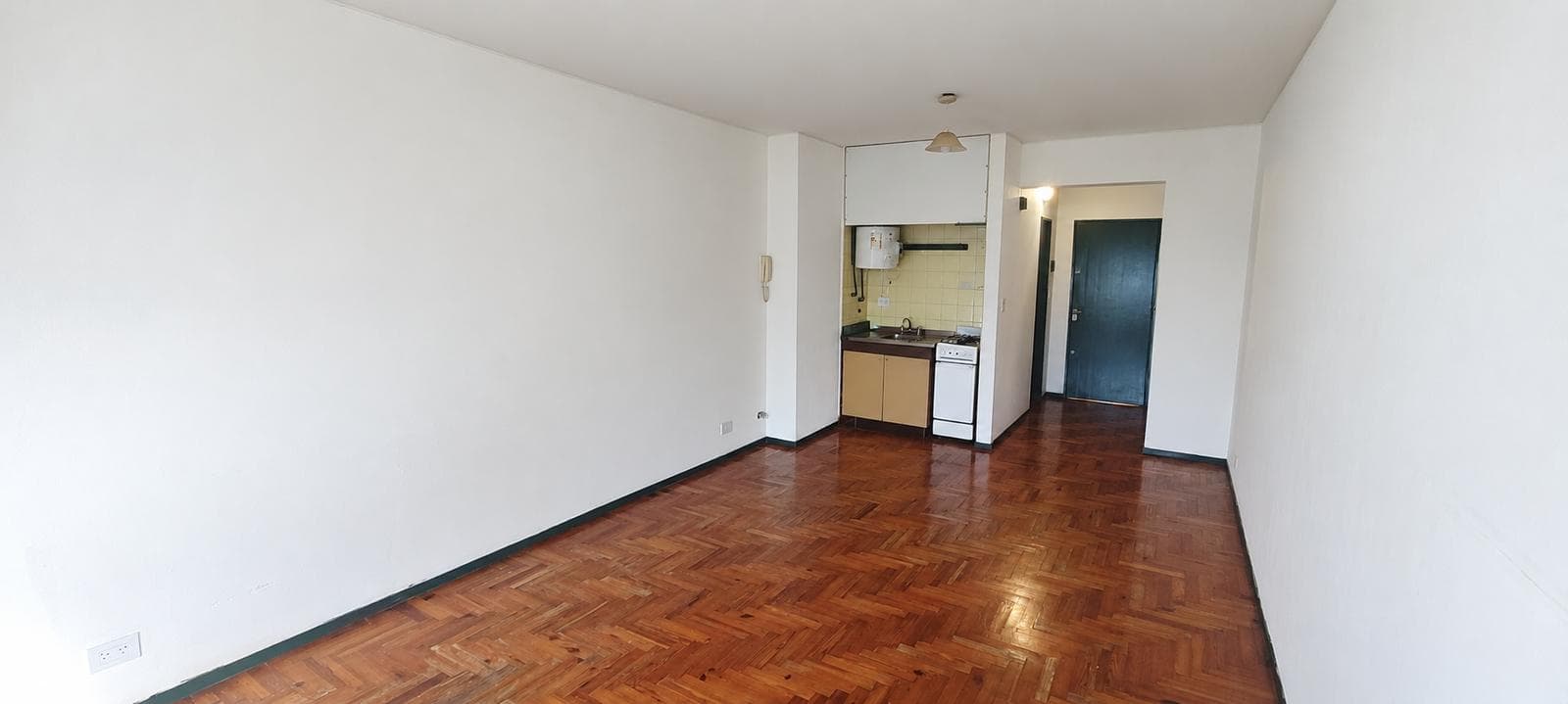 STUDIO APARTMENT FOR RENT IN MONSERRAT