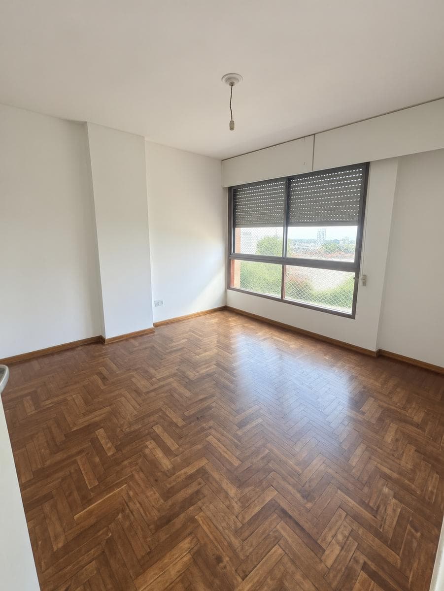 2-Bedroom Apartment for Rent with Garage and Balcony Offering a Panoramic View — Av. Sabattini