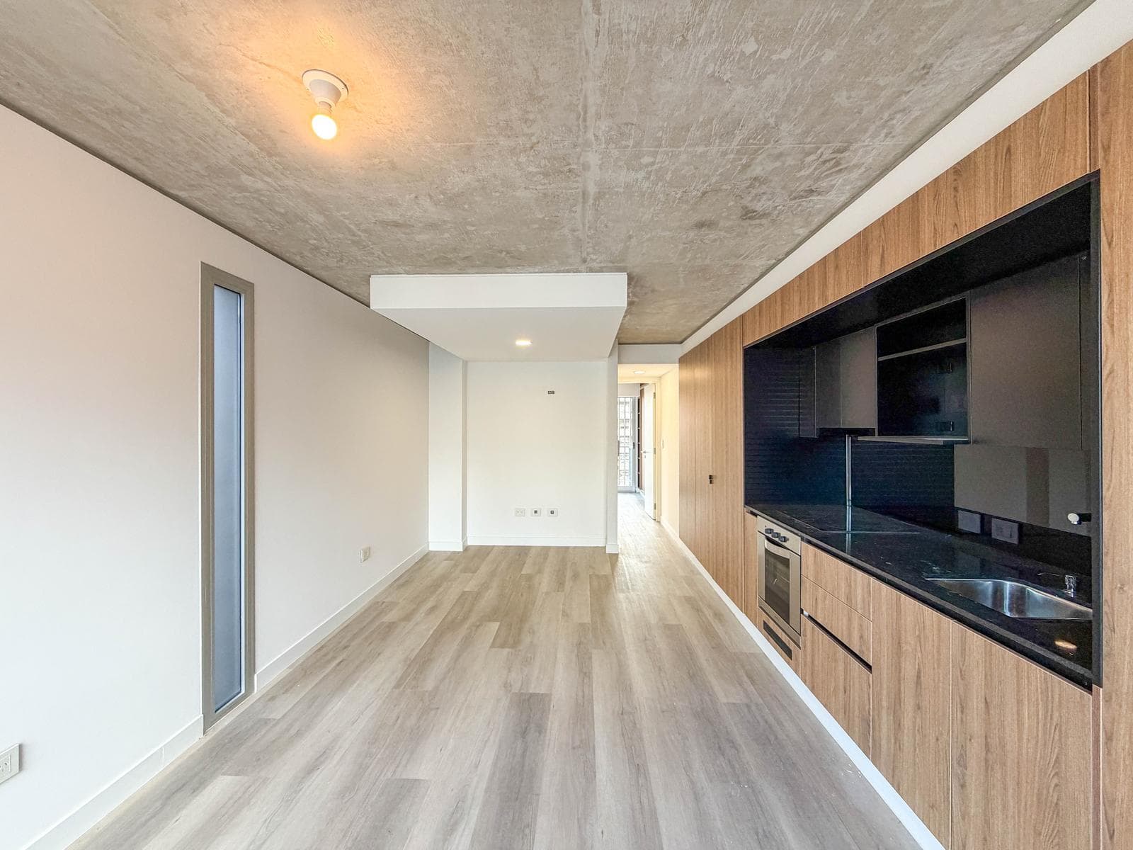 Premium 1-bedroom apartment for sale just a few meters from Oroño