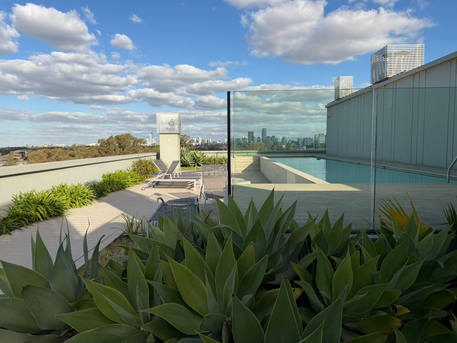 2Amb Full Amenities Torre Fresh