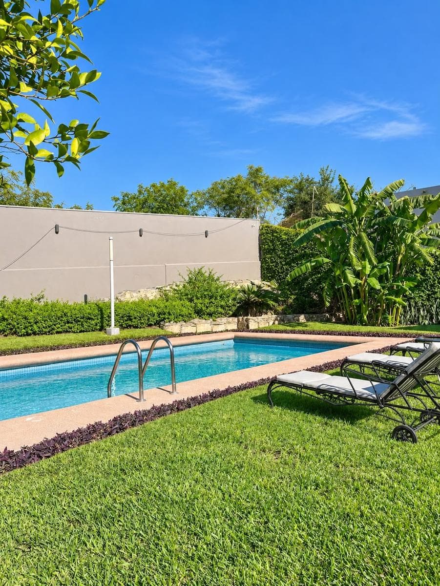 FULLY FURNISHED APARTMENT FOR RENT / SEMI-FURNISHED OPTION IN FUENTES DEL VALLE SPGG