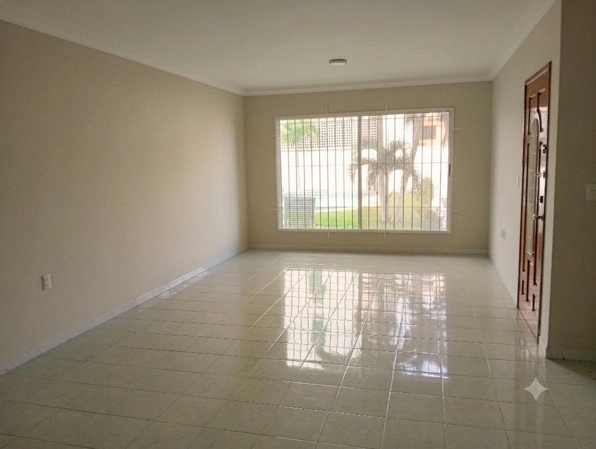 Renta - Departamento Frac. Los Delfines - A 1 cuadra del mar