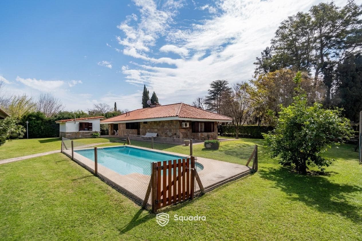 FOR SALE | TRADE-IN - 2-bedroom house with garden and pool. Cotos de Alameda, Roldán - QUALIFIES FOR A MORTGAGE.