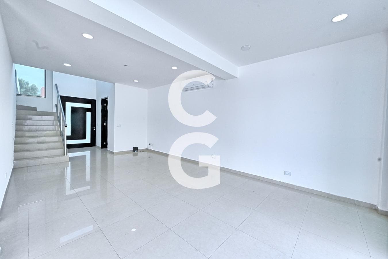 House for Sale in Cancún in the Cumbres Residential Complex with 3 Bedrooms