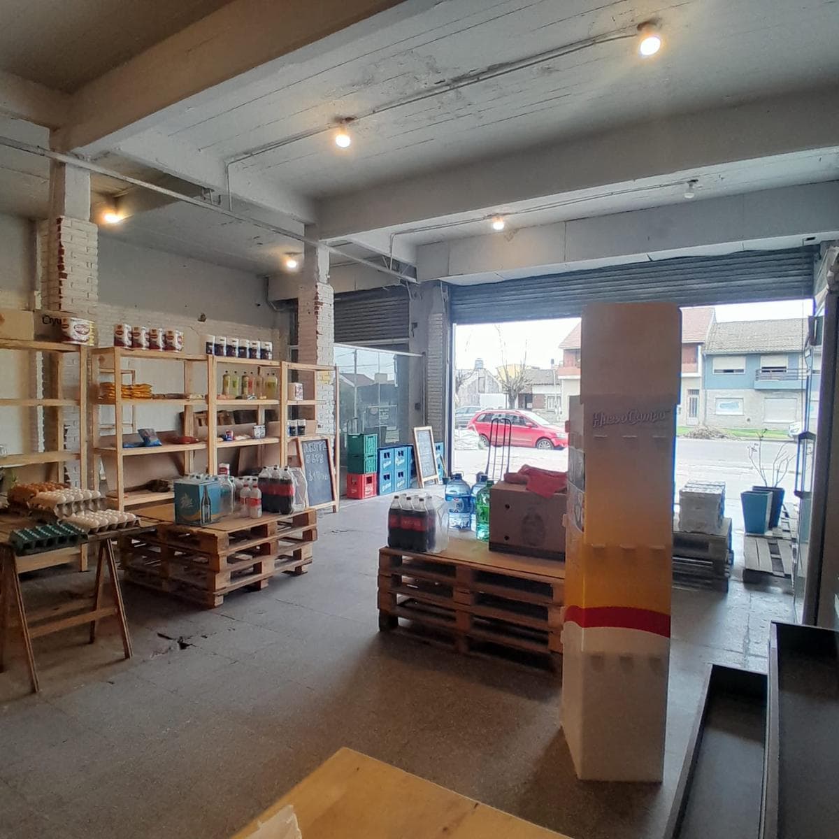 Storefront on the avenue
