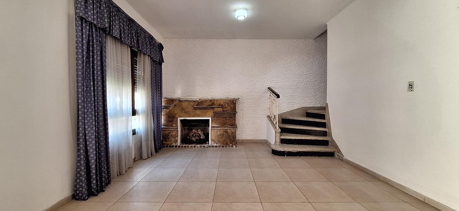 HOUSE FOR SALE: 4 BEDROOMS, MAIPÚ 2 NEIGHBORHOOD
