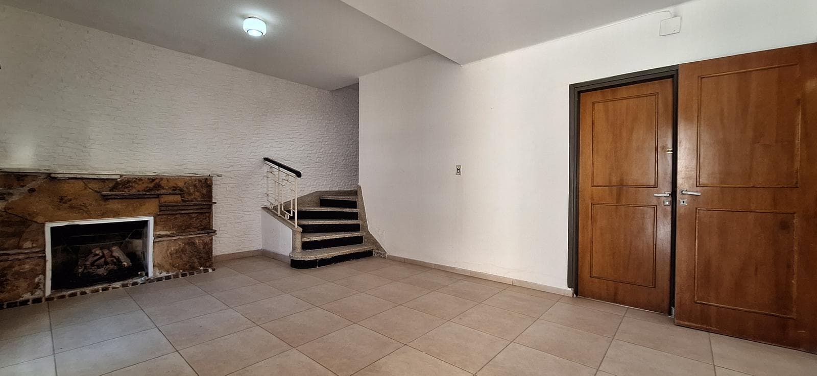 HOUSE FOR SALE: 4 BEDROOMS, MAIPÚ 2 NEIGHBORHOOD
