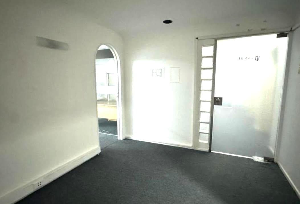 For Sale, Office, 6 Rooms, 2 Parking Spaces, Storage Room, 250 Meters, Caba, Monserrat