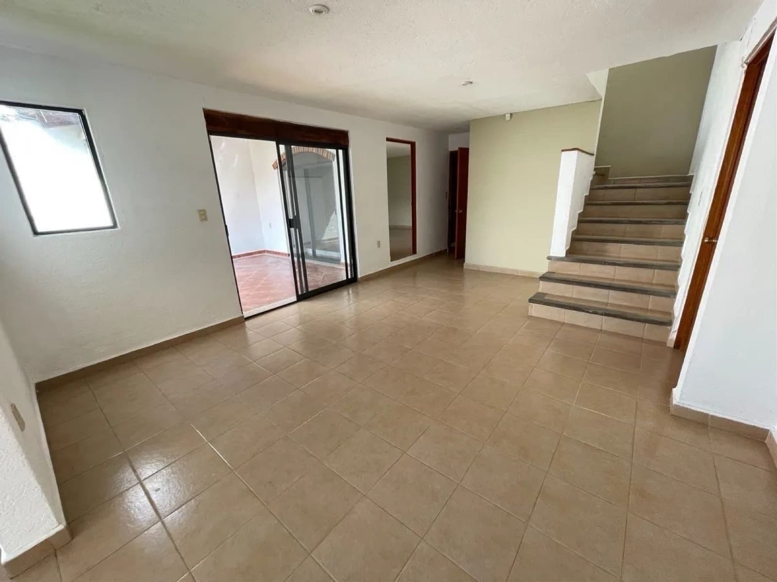 House - Vista Hermosa Extension
