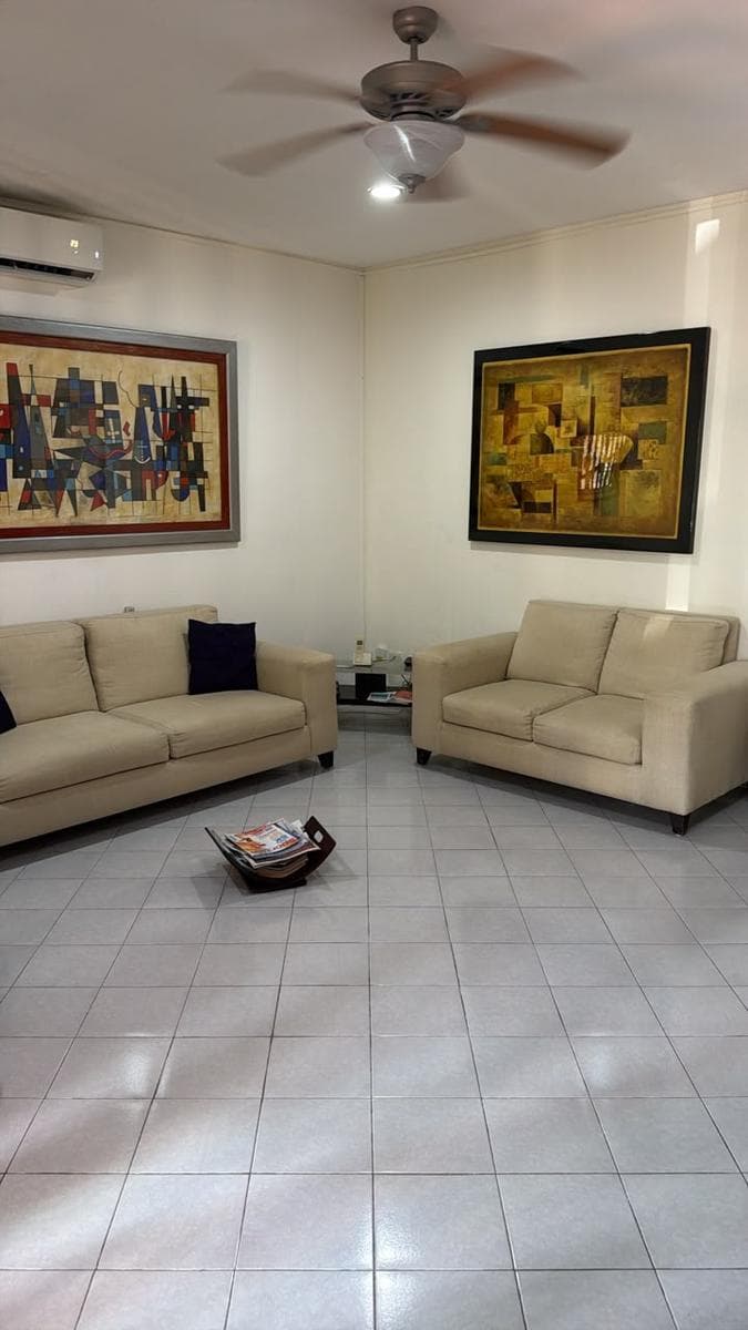 OFFICE FOR RENT AT SUPMZ 12, DOWNTOWN CANCUN