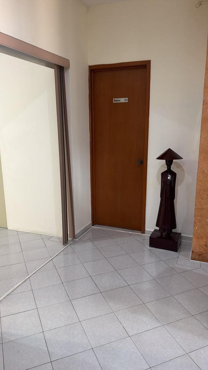 OFFICE FOR RENT AT SUPMZ 12, DOWNTOWN CANCUN