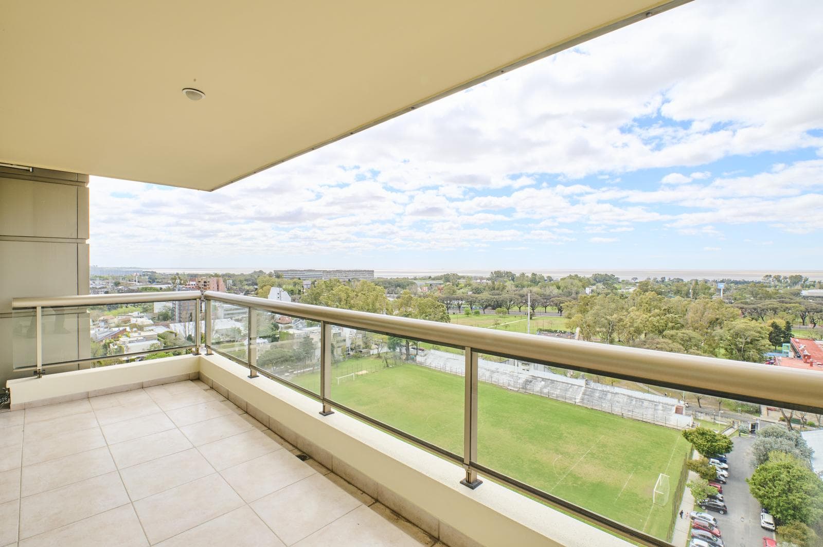 4-Bedroom Apartment for Sale on a High Floor with River Views | Full Amenities | Belgrano