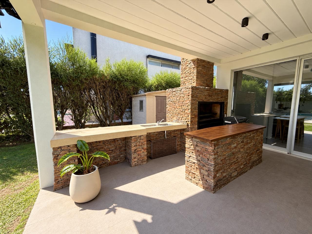 SUMMER 2027 VACATION RENTAL: HOUSE in San Isidro Labrador, Villanueva
