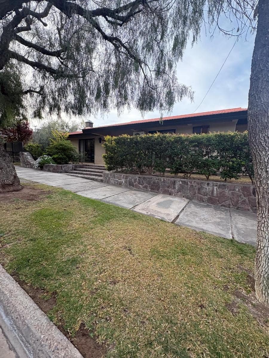 Casa en Barrio Dalvian