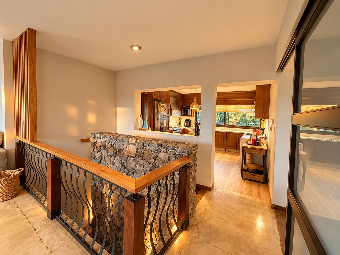 5-Bedroom House for Sale in Estancia Q2 with a Great View and a Pool