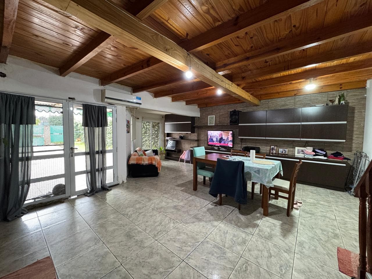 HOUSE, COMMERCIAL SPACE, AND WAREHOUSE FOR SALE