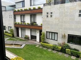 HOUSE IN A CONDOMINIUM FOR SALE IN DEL VALLE SUR WITH A TERRACE
