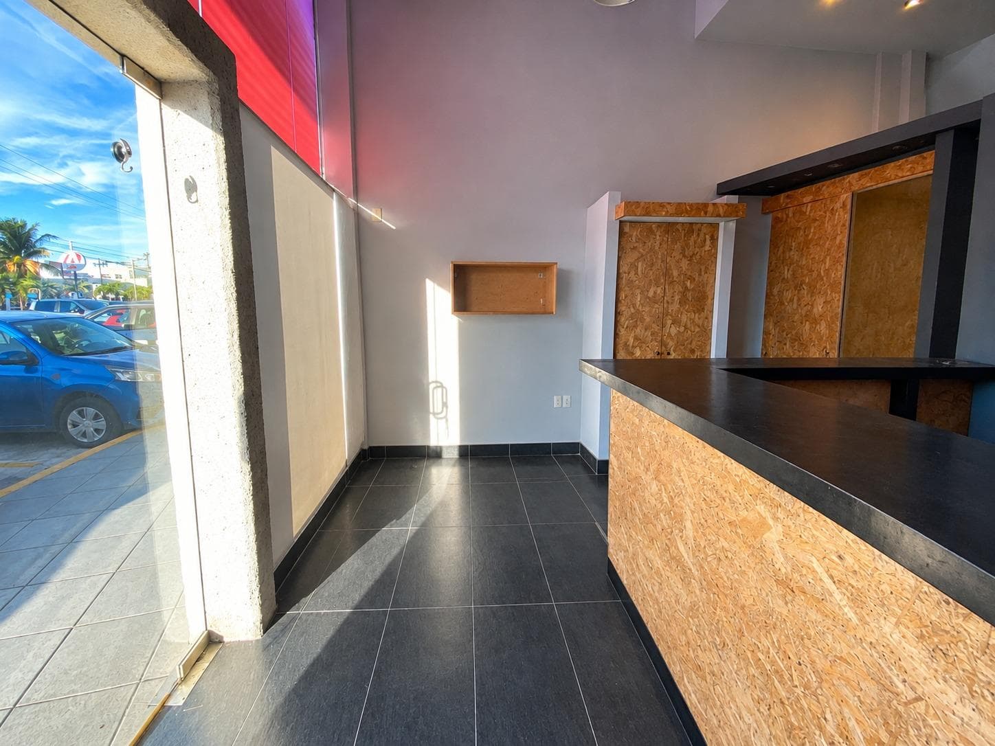 COMMERCIAL SPACE FOR RENT AT PLAZA NICHUPTE, CANCUN, AV. NICHUPTE, SUPMZ 16