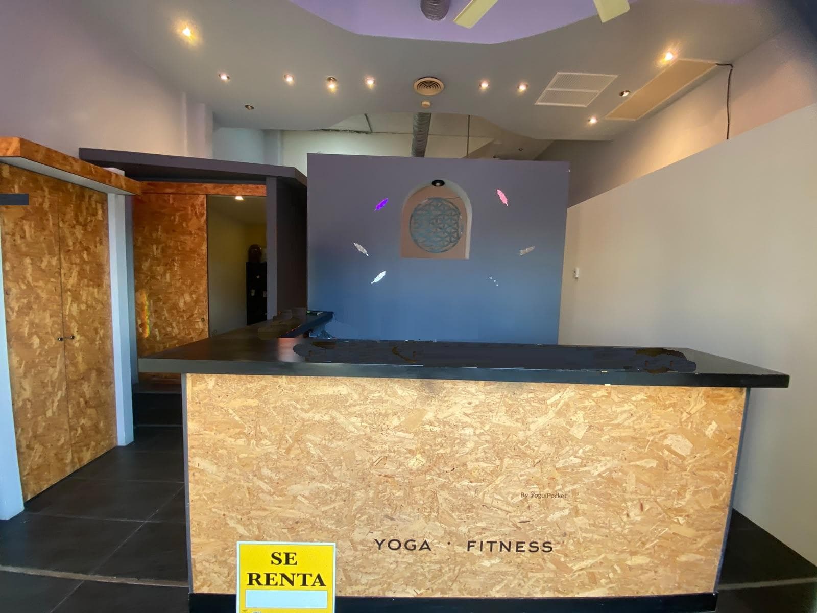 COMMERCIAL SPACE FOR RENT AT PLAZA NICHUPTE, CANCUN, AV. NICHUPTE, SUPMZ 16