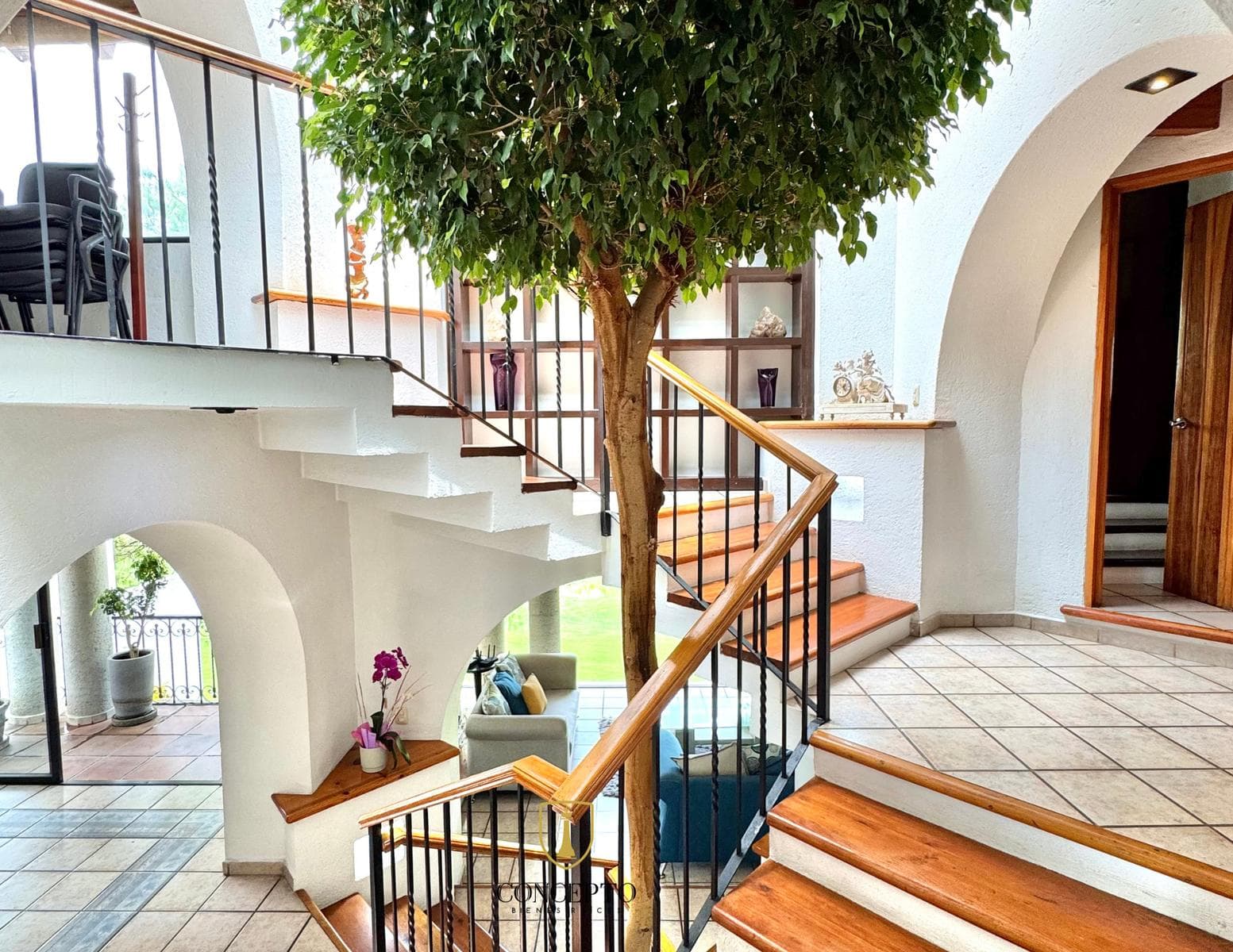 Valle de Bravo-style House at Encinos Golf Club
