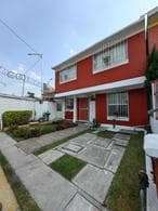 House in a horizontal condominium with a roof garden and balcony in Zapotitlán, Tláhuac