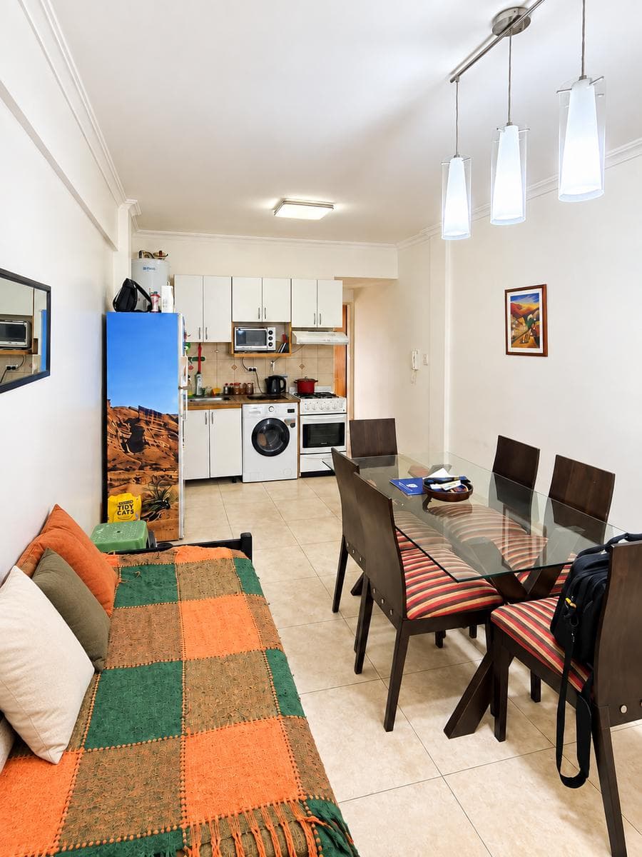 2-room apartment with garage for sale in downtown Morón