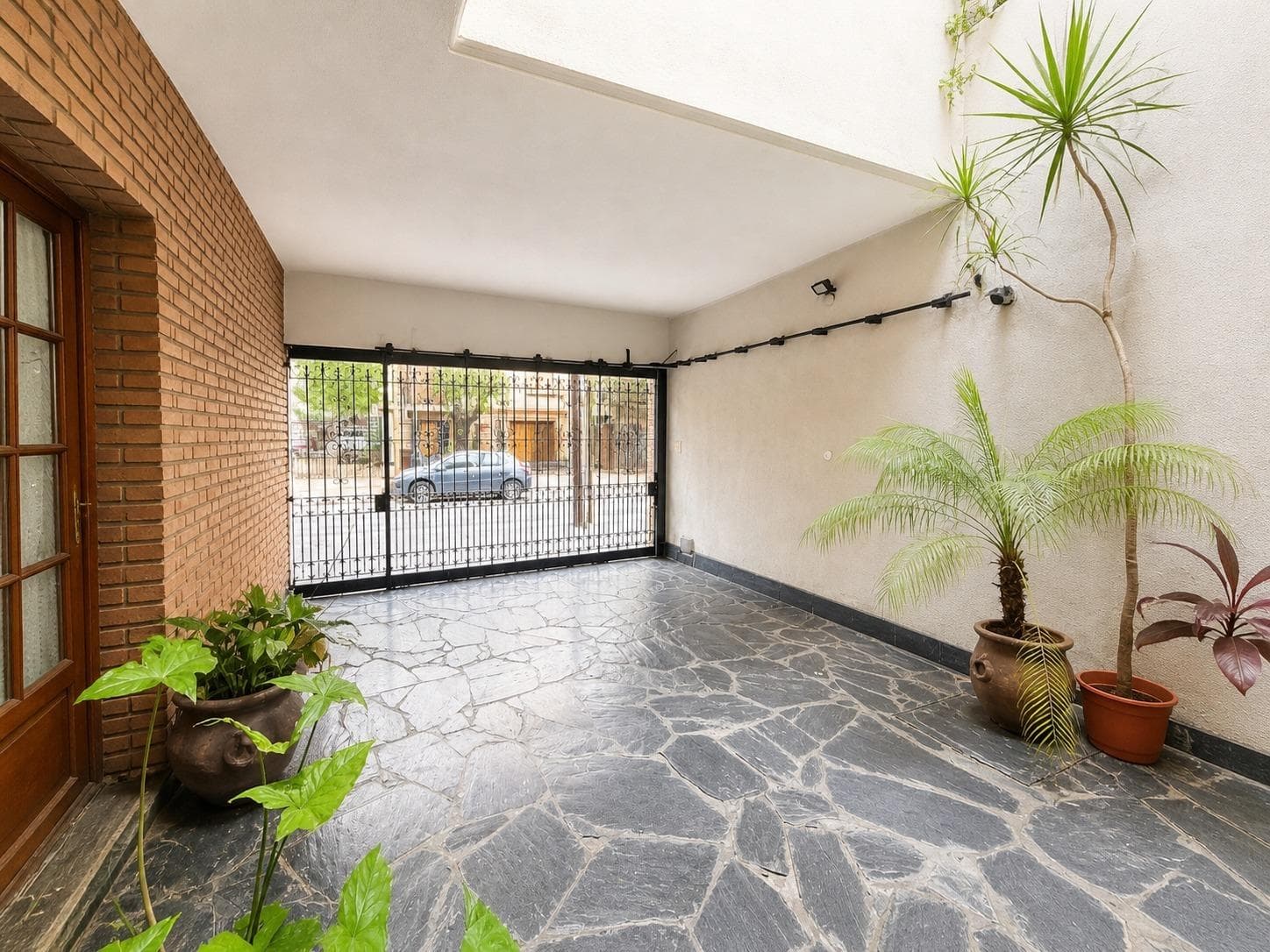 House for Sale: 4 Rooms, Ramos Mejía Norte
