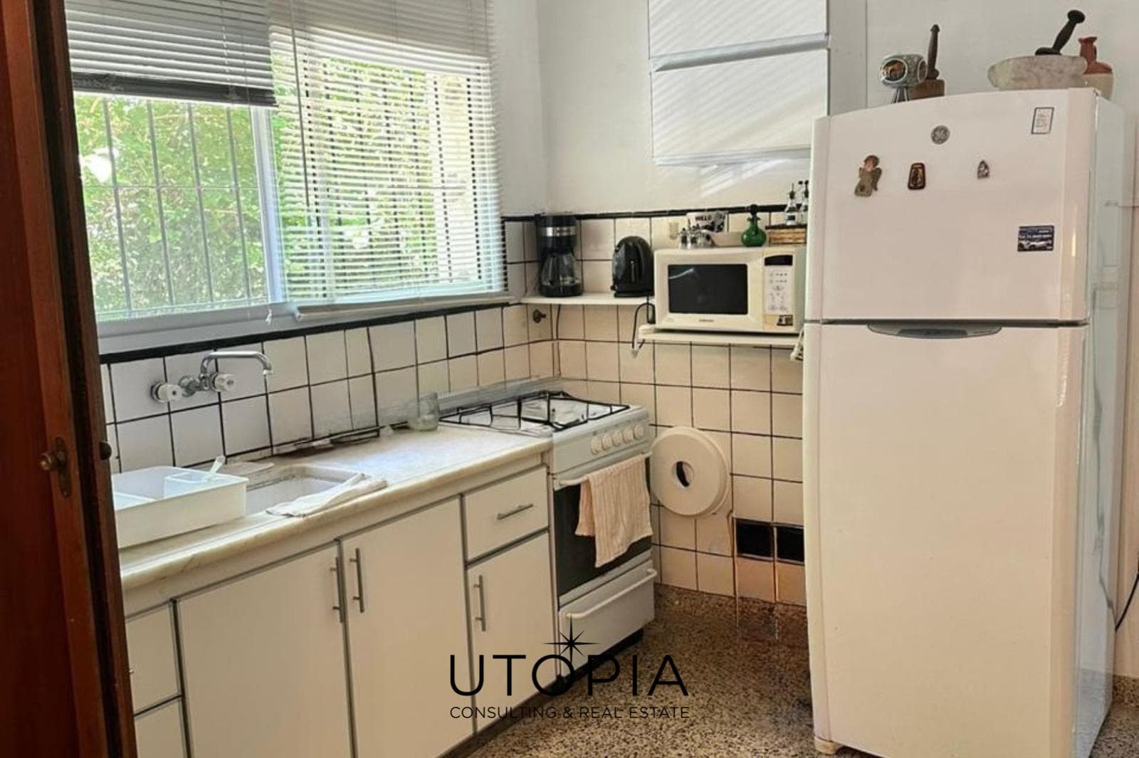 4-ROOM HOUSE FOR RENT IN EZEIZA