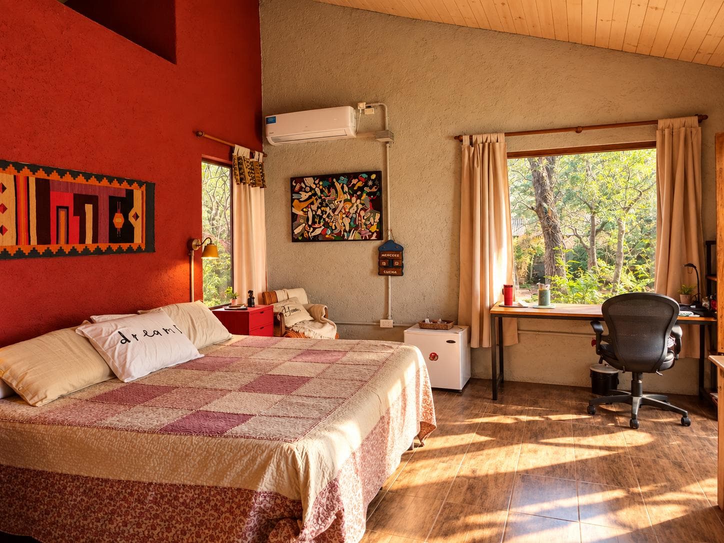 3-Bedroom Colonial-Style House for Sale in Las Corzuelas with a Pool