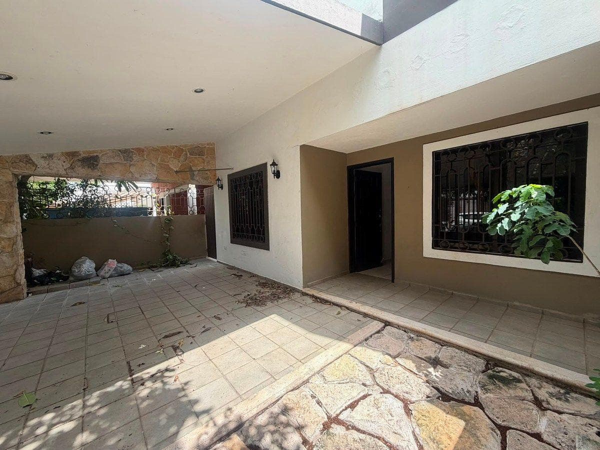House for Sale on Francisco de Montejo Street in Mérida, Yucatán