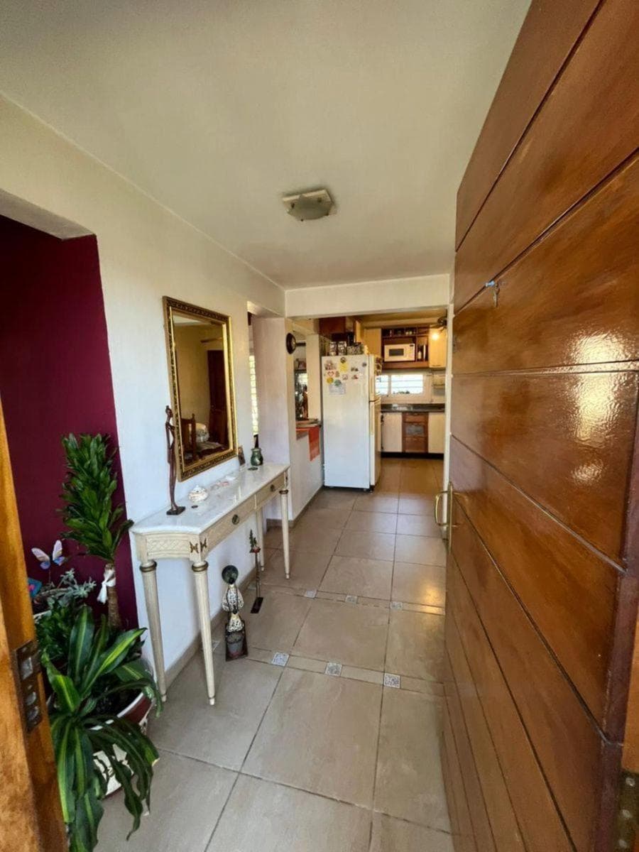 3-bedroom house with a pool, barbecue area, and double garage | Alto Verde | Eligible for financing