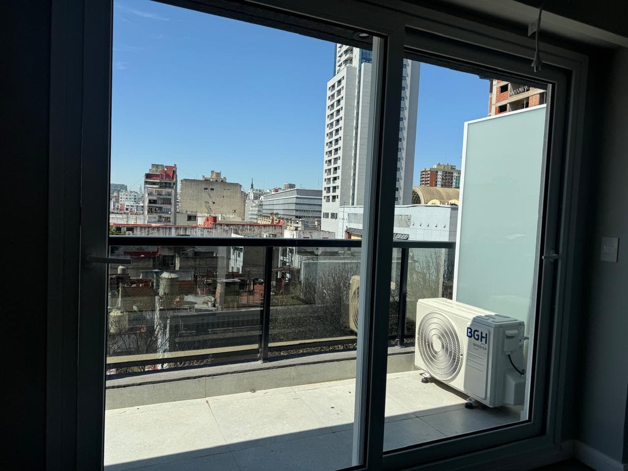 2-Room Apartment for Sale in Almagro