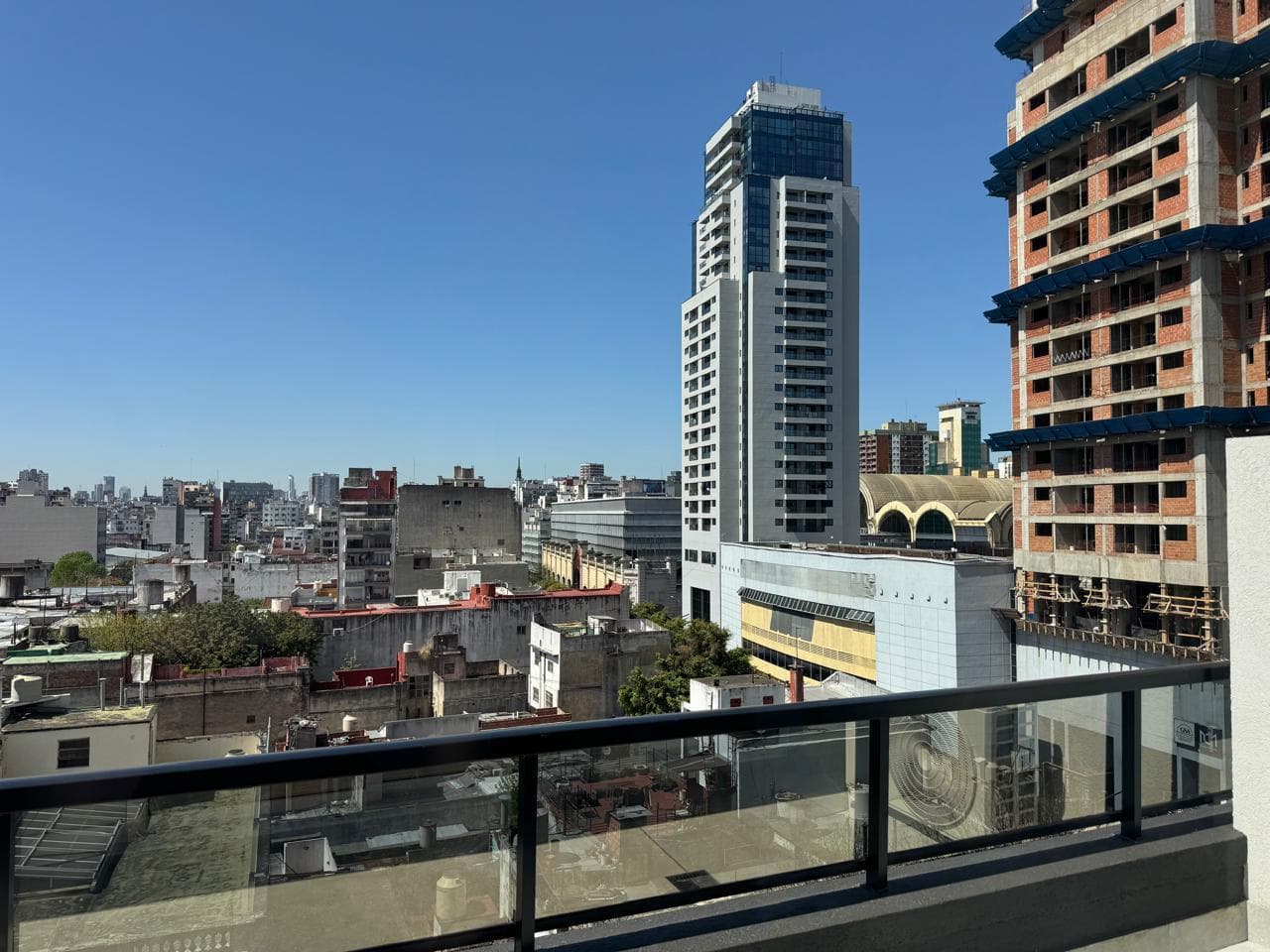 3-Bedroom Apartment for Sale in Almagro