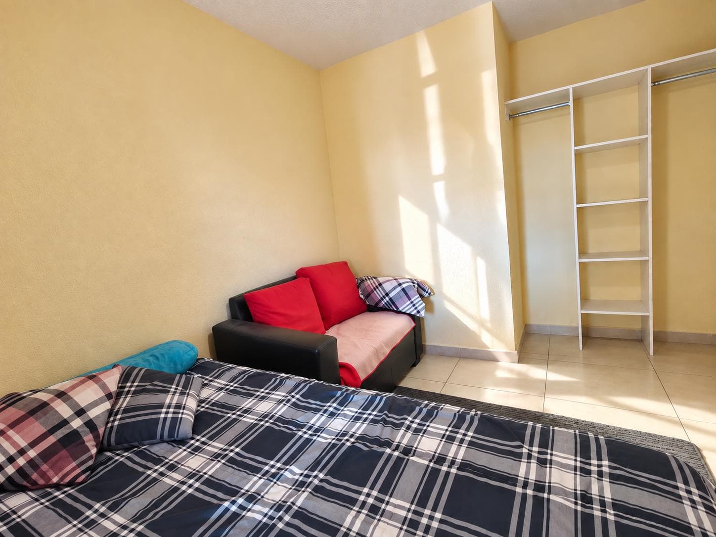 House for Sale, 15 Minutes from Balvanera Park