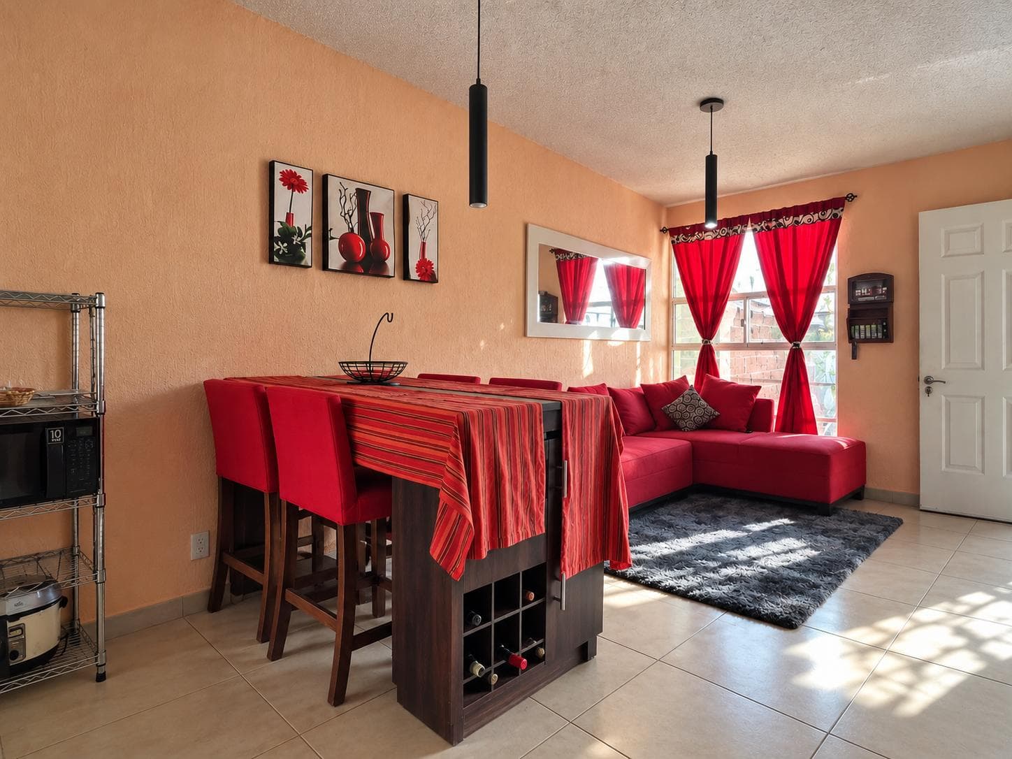 House for Sale, 15 Minutes from Balvanera Park